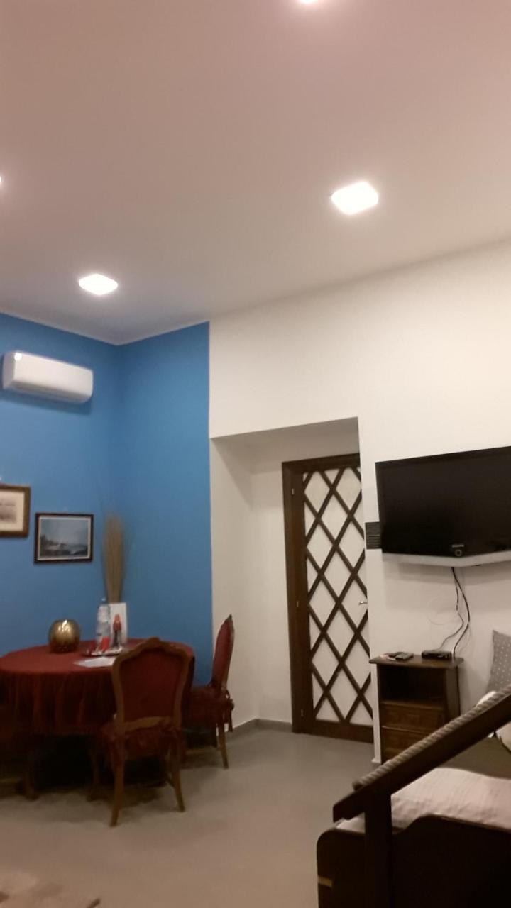 Room Don Carlo Neapel Exterior foto