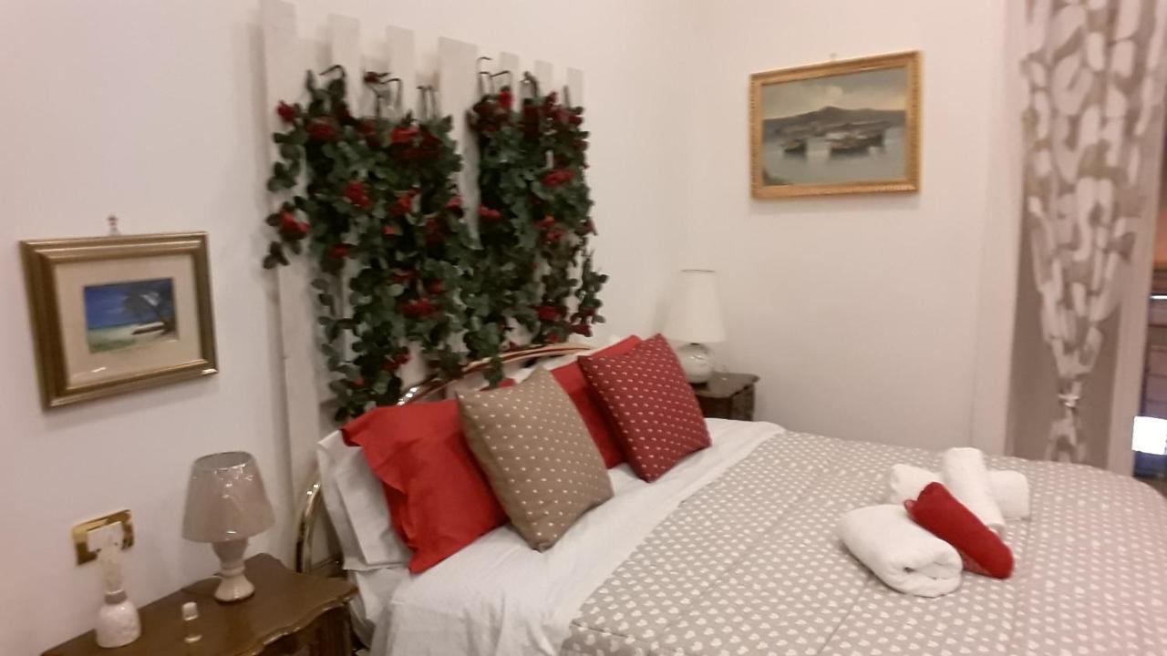 Room Don Carlo Neapel Exterior foto
